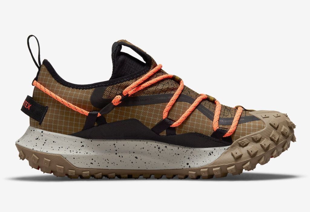 نایک ای سی جی مونتین فلای راش خاکی آتومیک اورنج Nike ACG Mountain Fly Low Rush Khaki Atomic Orange