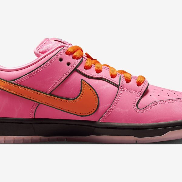 نایک اس بی دانک بلوسوم The Powerpuff Girls Nike SB Dunk Low Blossom