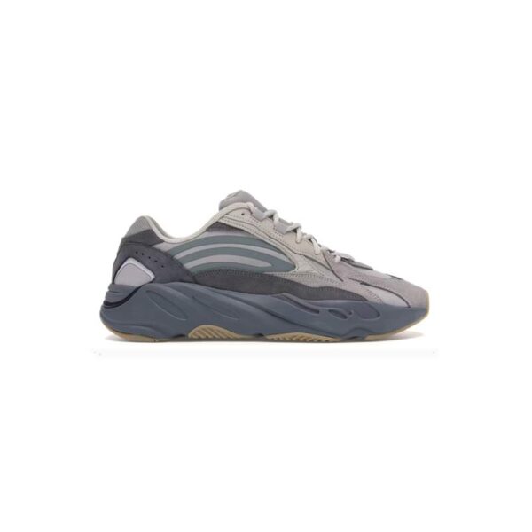 کتونی آدیداس ییزی 700 وی 2 کرم قهوه ای Adidas Yeezy Boost 700 V2 Tephra