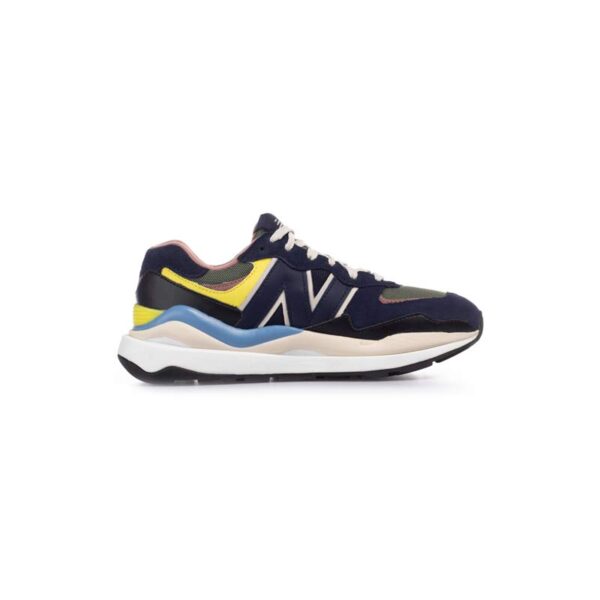 کتونی نیوبالانس 5740 سورمه ای زرد New Balance 57/40 W5740GC Blue